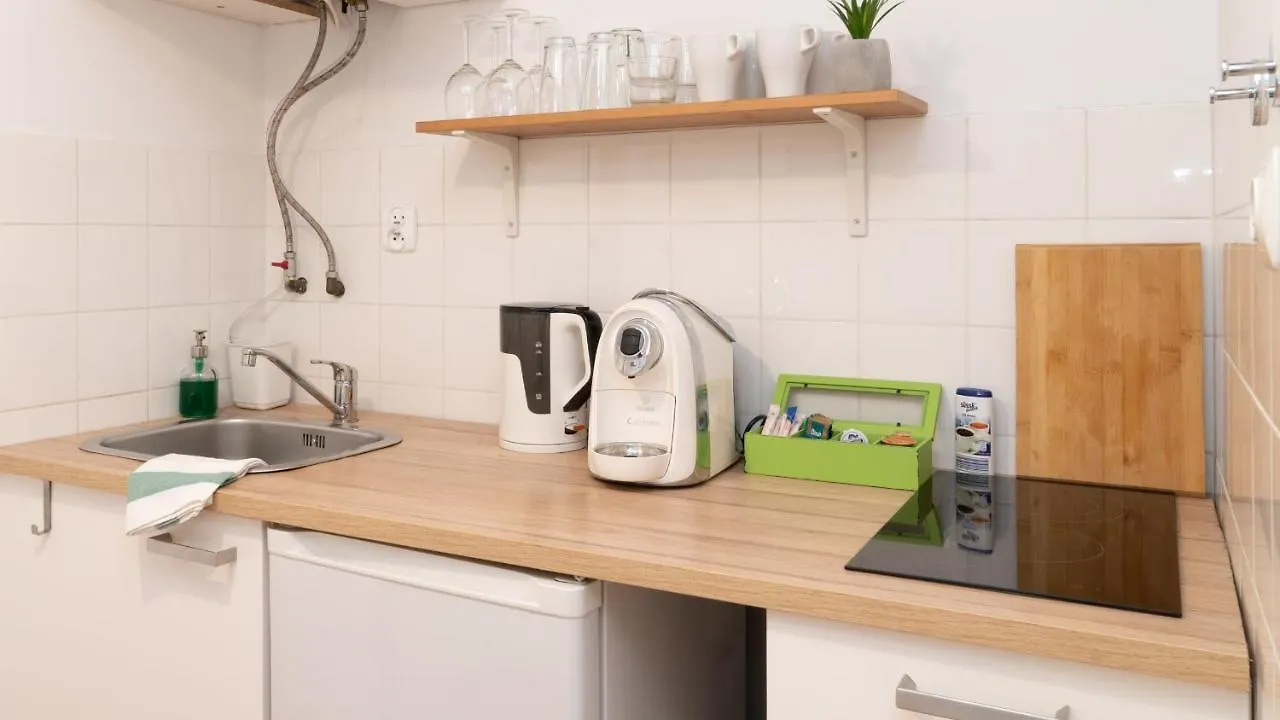 Cocorico Apartments Πόζναν 0*,  Πολωνία
